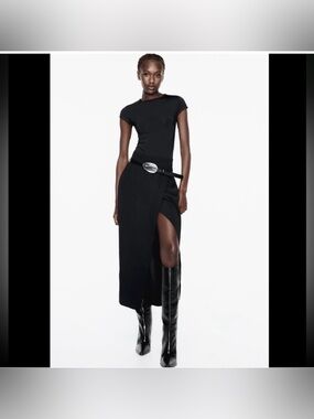 Zara Midi Skirt with Split Size M